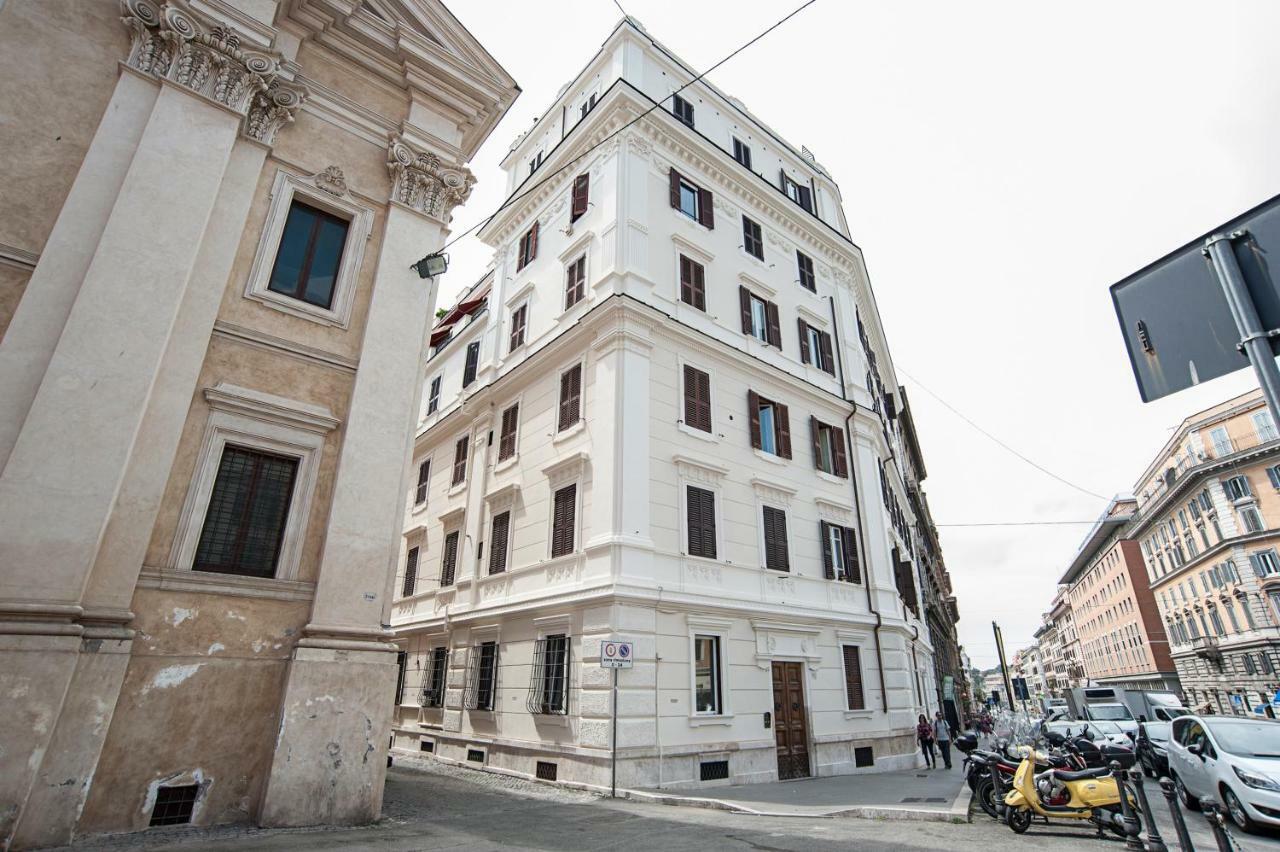 Luxury & Charme Colosseo Apartment Rome Exterior photo