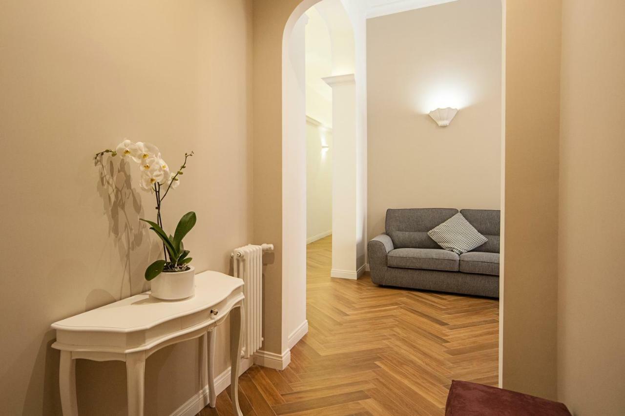 Luxury & Charme Colosseo Apartment Rome Exterior photo